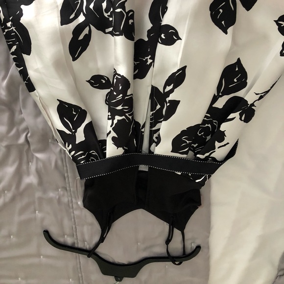 Party dress black and white - Picture 4 of 4